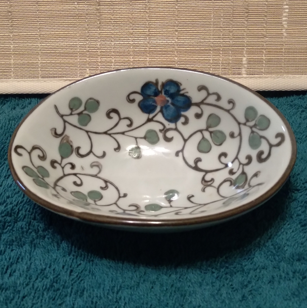 Pier 1 Imports Ceramic Oval Trinket Dish